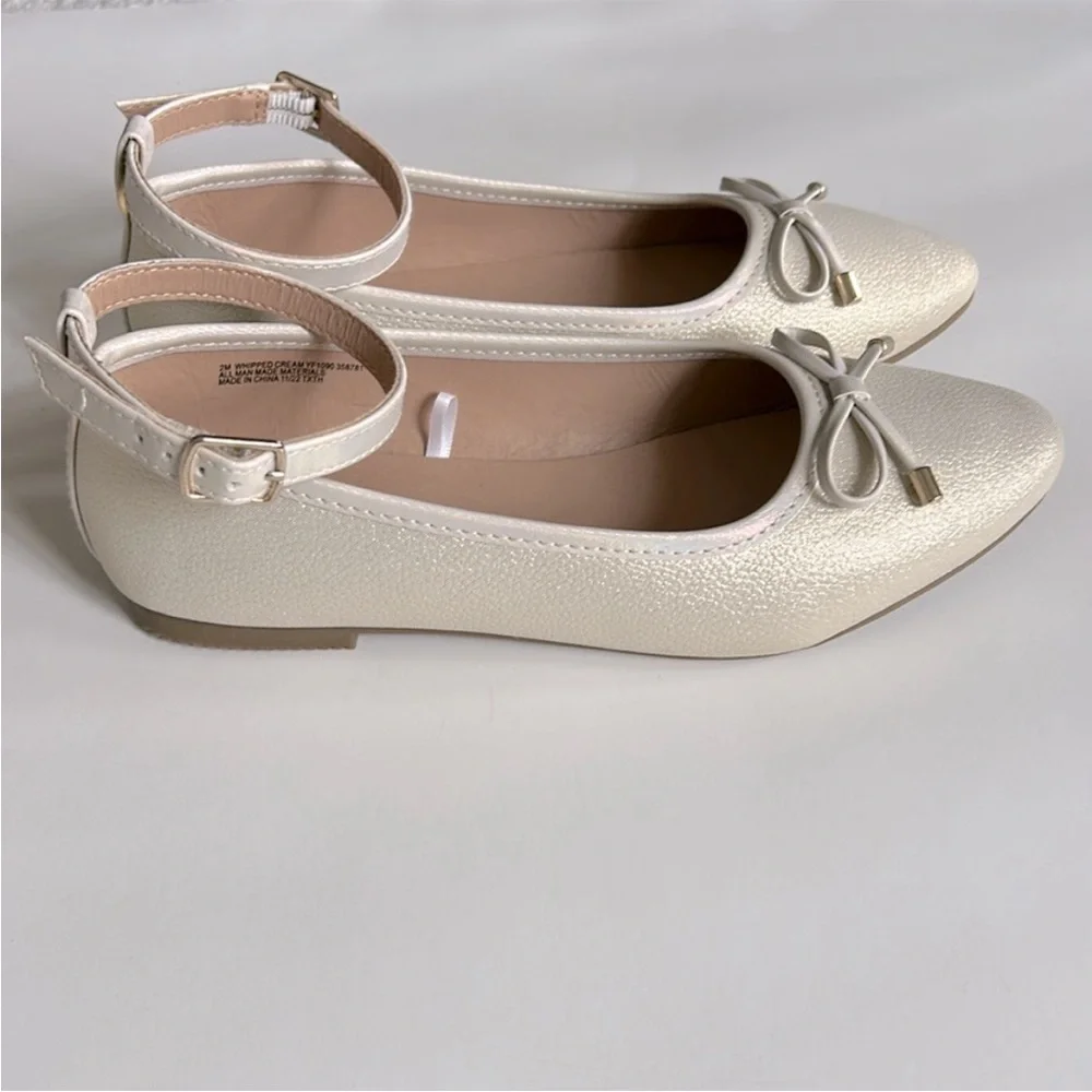 Girls Ballet Flats with Ankle Strap & Buckle